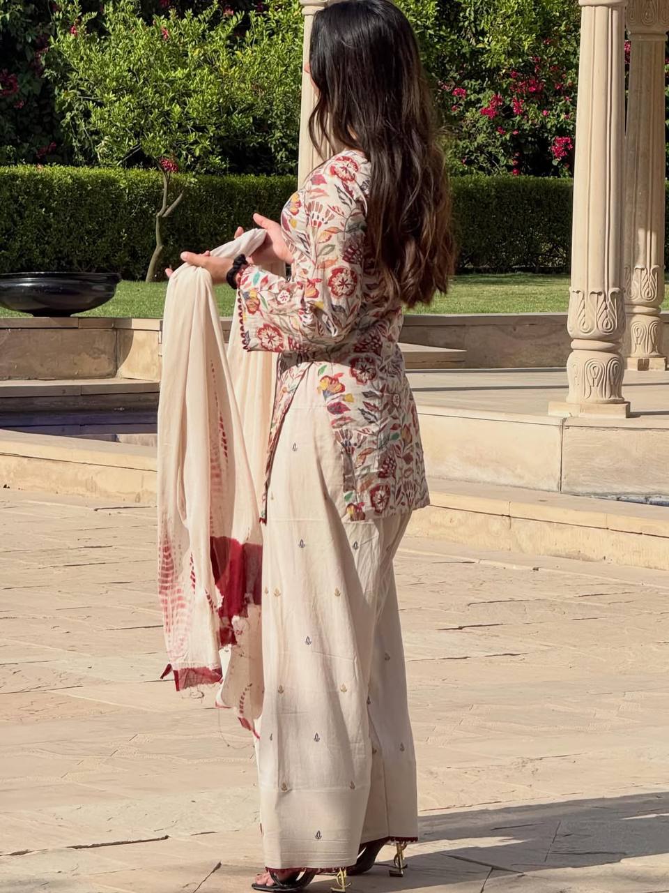 The Sovereign Cream Floral-Print Festive Couture